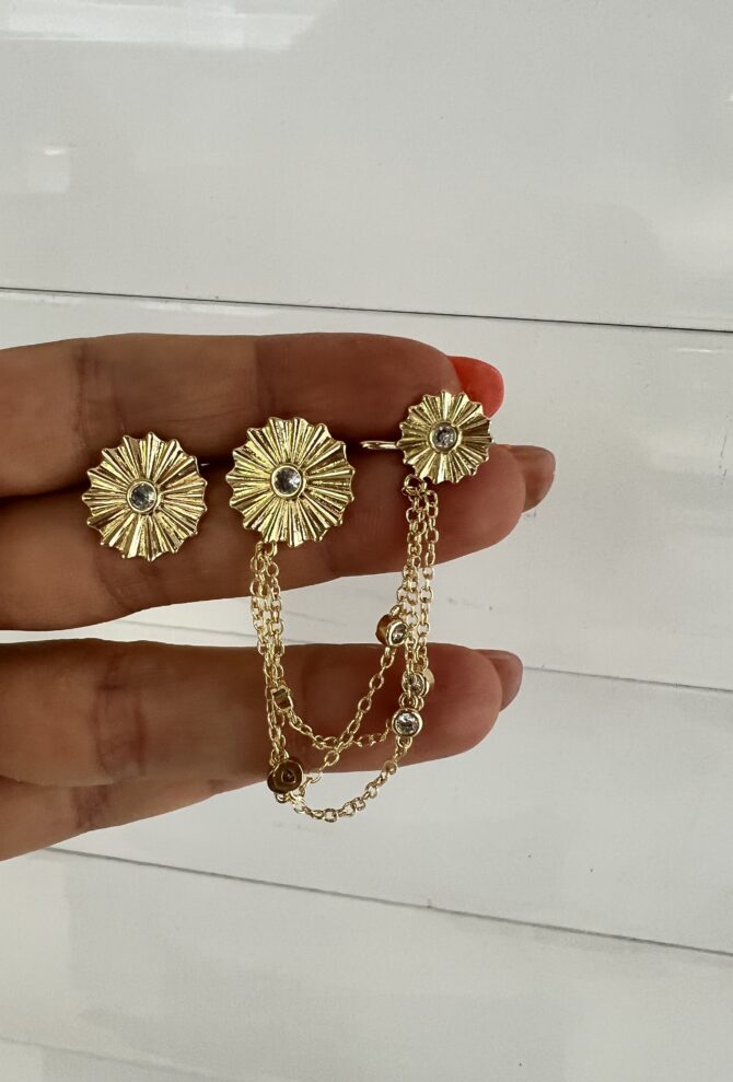 Zincir Püskül Kıkırdaklı Ortası Taş Plaka Çiçek Küpe - Görsel 4