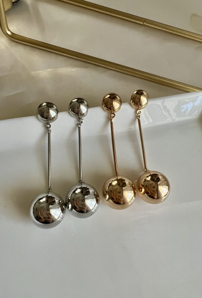 Topçuk Sallantılı Küpe
