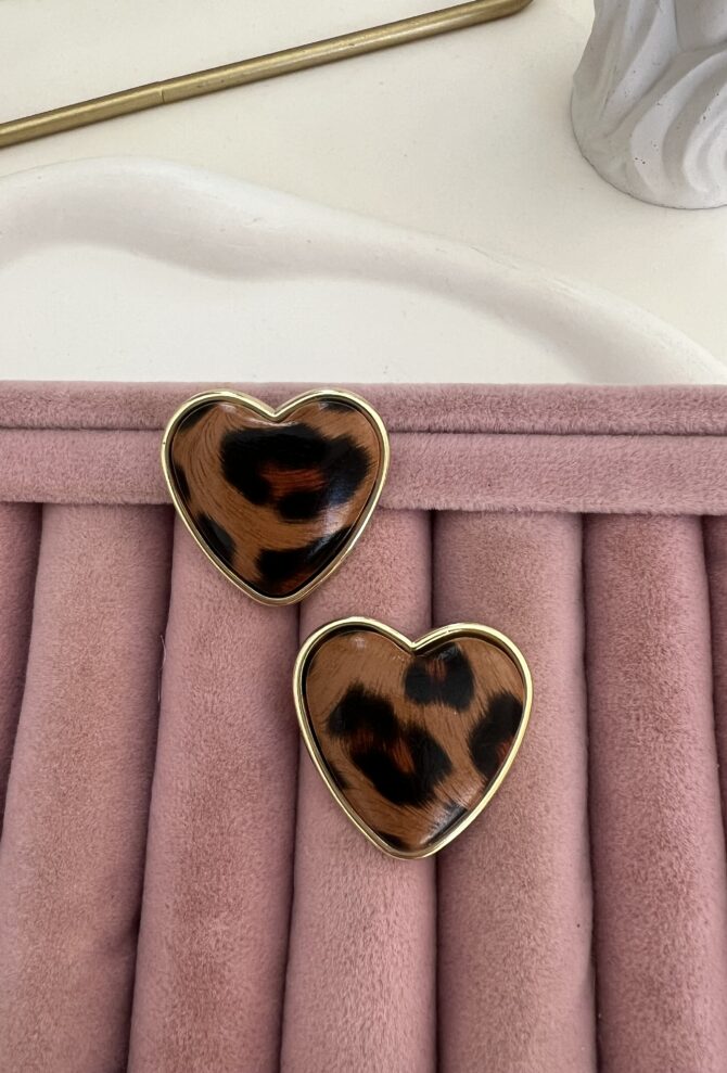 Gold Detay Kalp Leopar Küpe